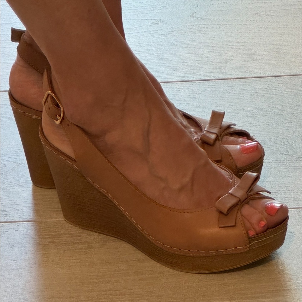Leather Tan Wedge Shoes with Open Toe and Cut-Out Details